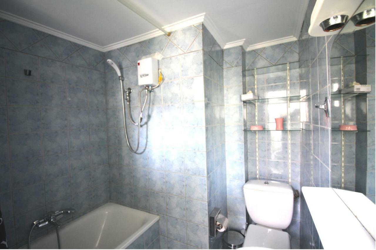 Dimitris Flat Apartment Néoi Epivátai Luaran gambar